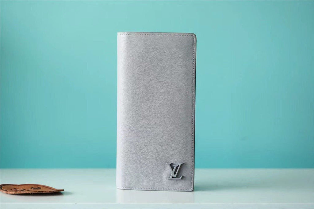 Louis Vuitton Brazza Wallet 19cm