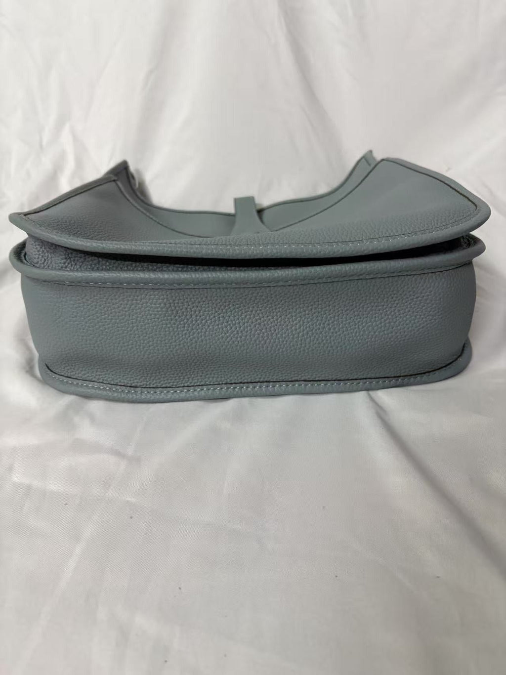 Hermes Evelyne III 29 Bag Light Blue With Silver-Toned Hardware For Women, Women’s Shoulder And Crossbody Bags 11.4in/29cm H056277CK18