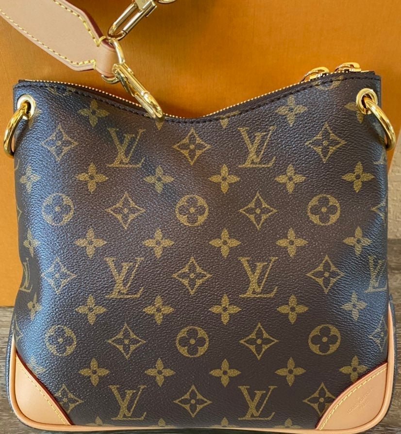 Louis Vuitton Crossbody 28cm Brown