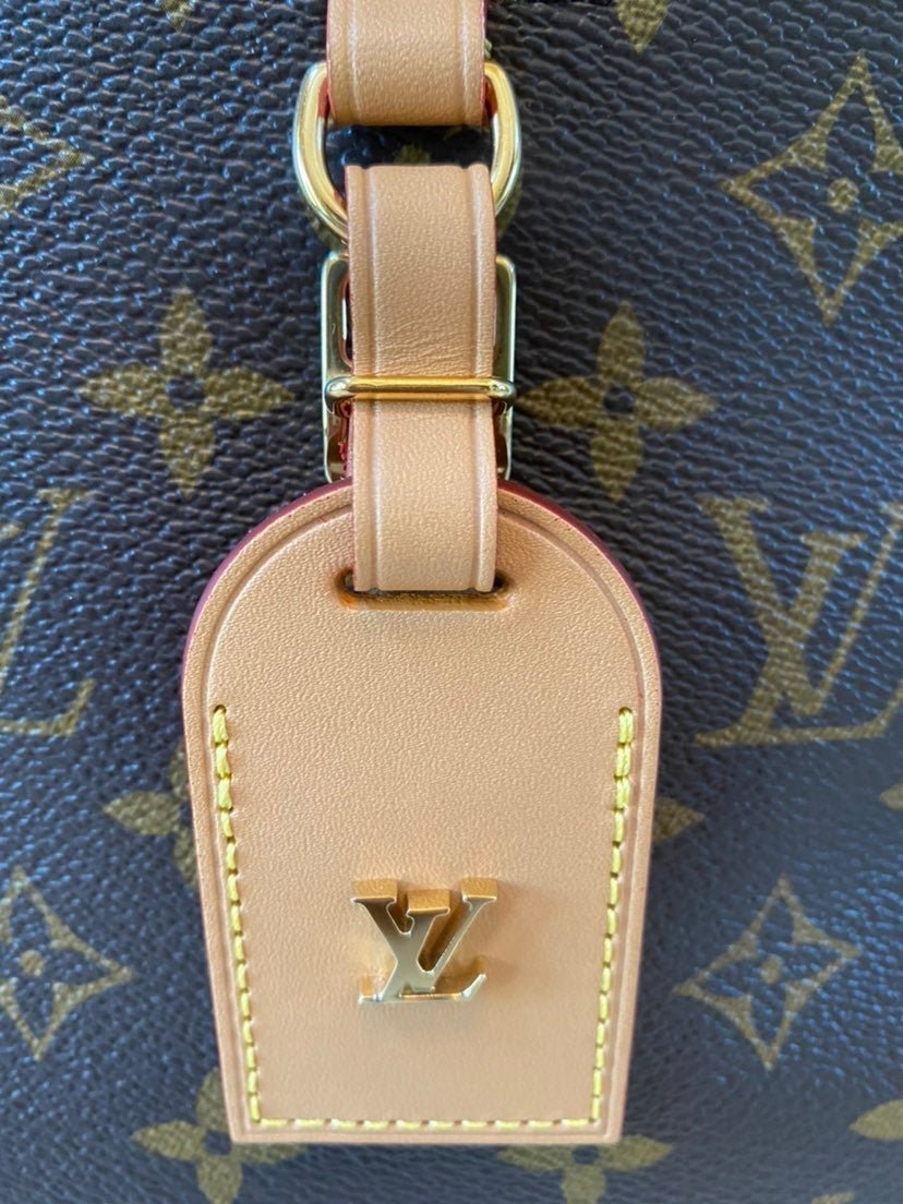 Louis Vuitton Crossbody 28cm Brown