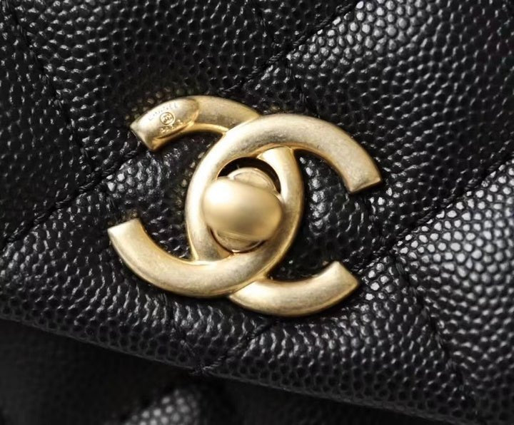 Chanel Coco Handle Quilted Lizard Handle Bag Caviar Leather Gold Hardware Spring/Summer Act 1 Collection 24cm Black