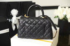 Chanel Coco Handle Quilted Lizard Handle Bag Caviar Leather Gold Hardware Spring/Summer Act 1 Collection 24cm Black